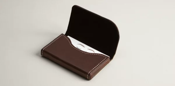 Porte-cartes de visite en cuir marron – Image 2