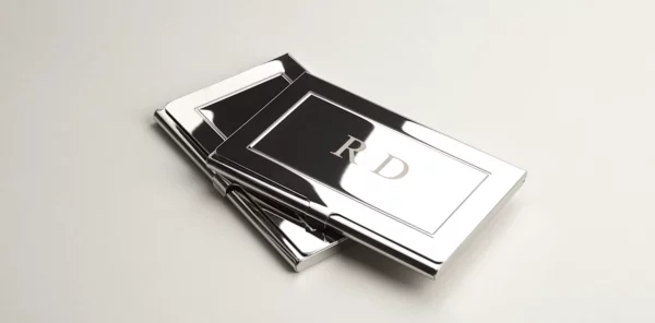 Porte-cartes gravé sur mesure – Image 3
